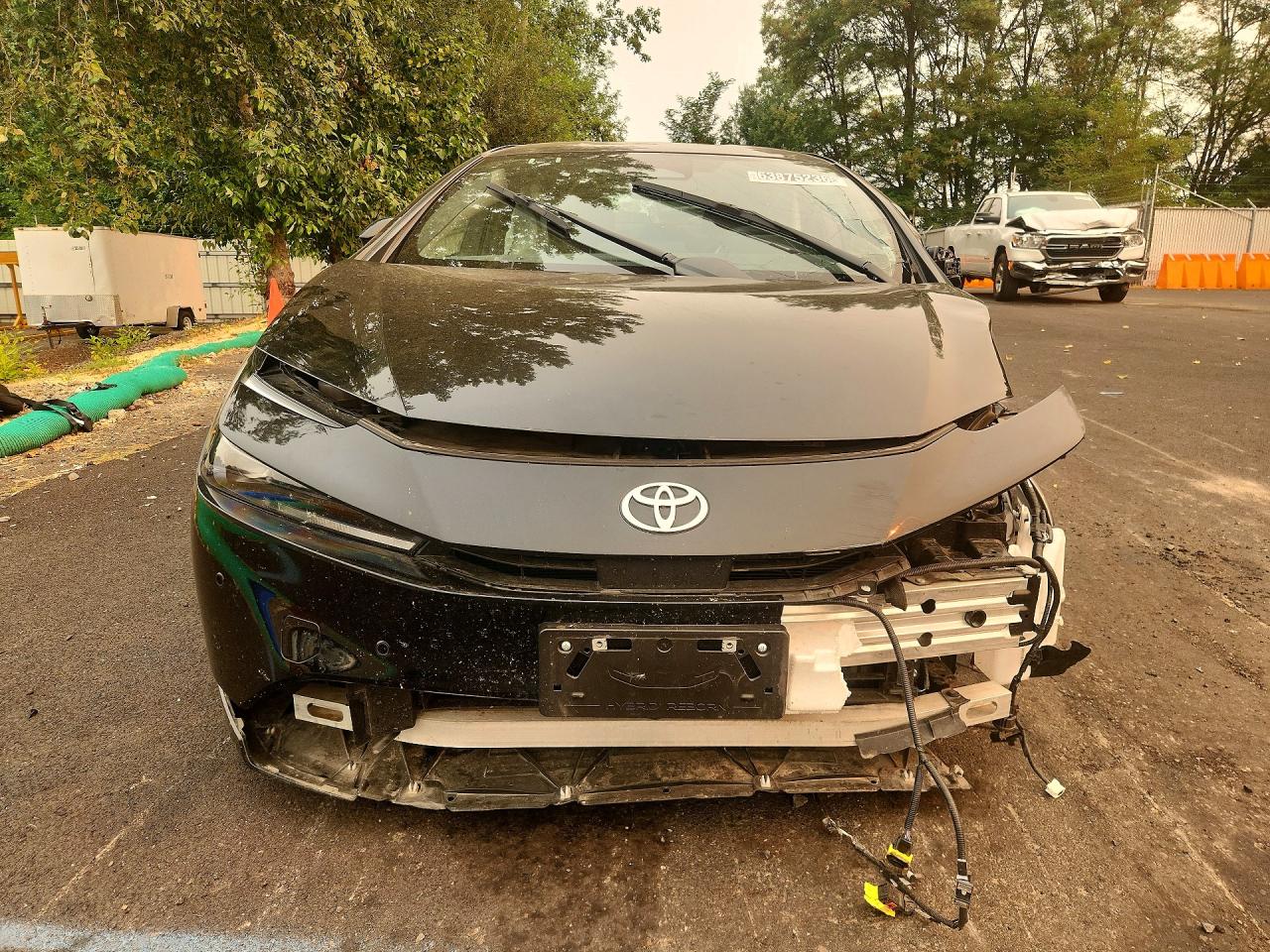 2025 TOYOTA PRIUS LE — снимка 5