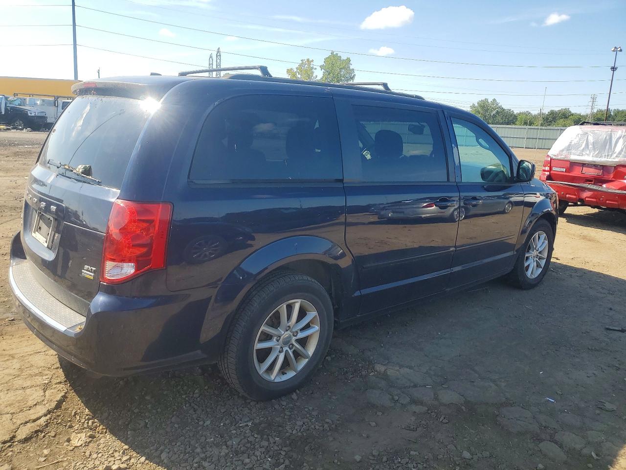 2016 DODGE GRAND CARAVAN SXT — снимка 3