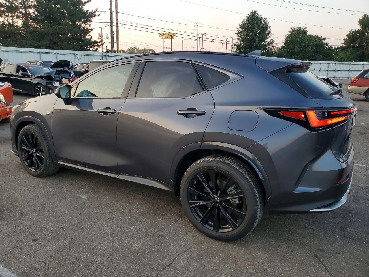 2022 LEXUS NX 350 — снимка 2