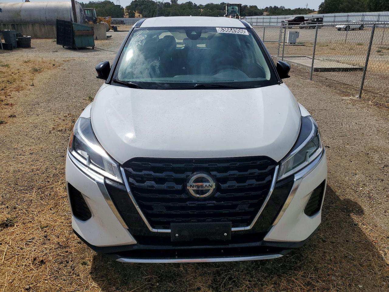 2021 NISSAN KICKS S — снимка 5