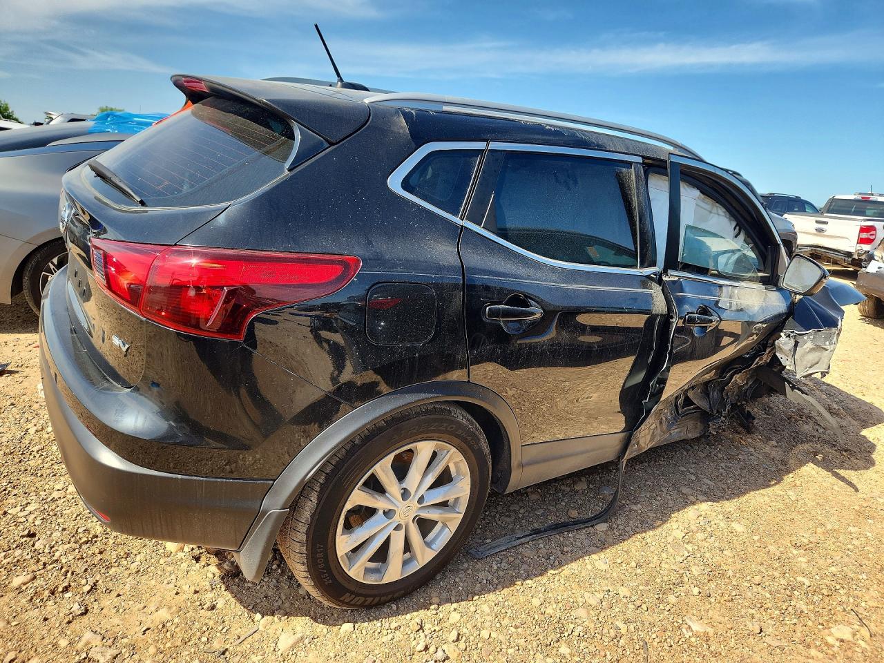 2017 NISSAN ROGUE SPORT SV — снимка 3