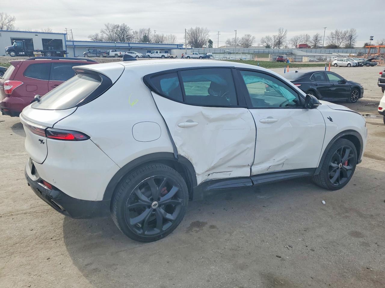 2024 DODGE HORNET R — снимка 3