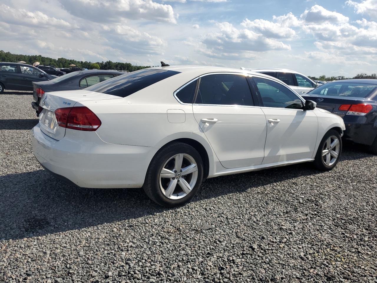 2015 VOLKSWAGEN PASSAT SE — снимка 3
