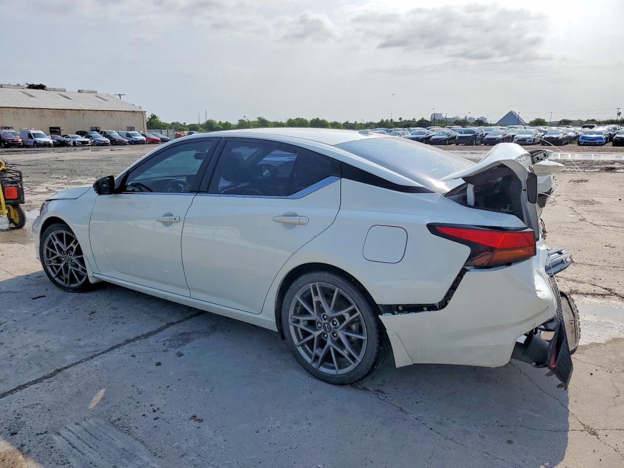 2024 NISSAN ALTIMA — снимка 2
