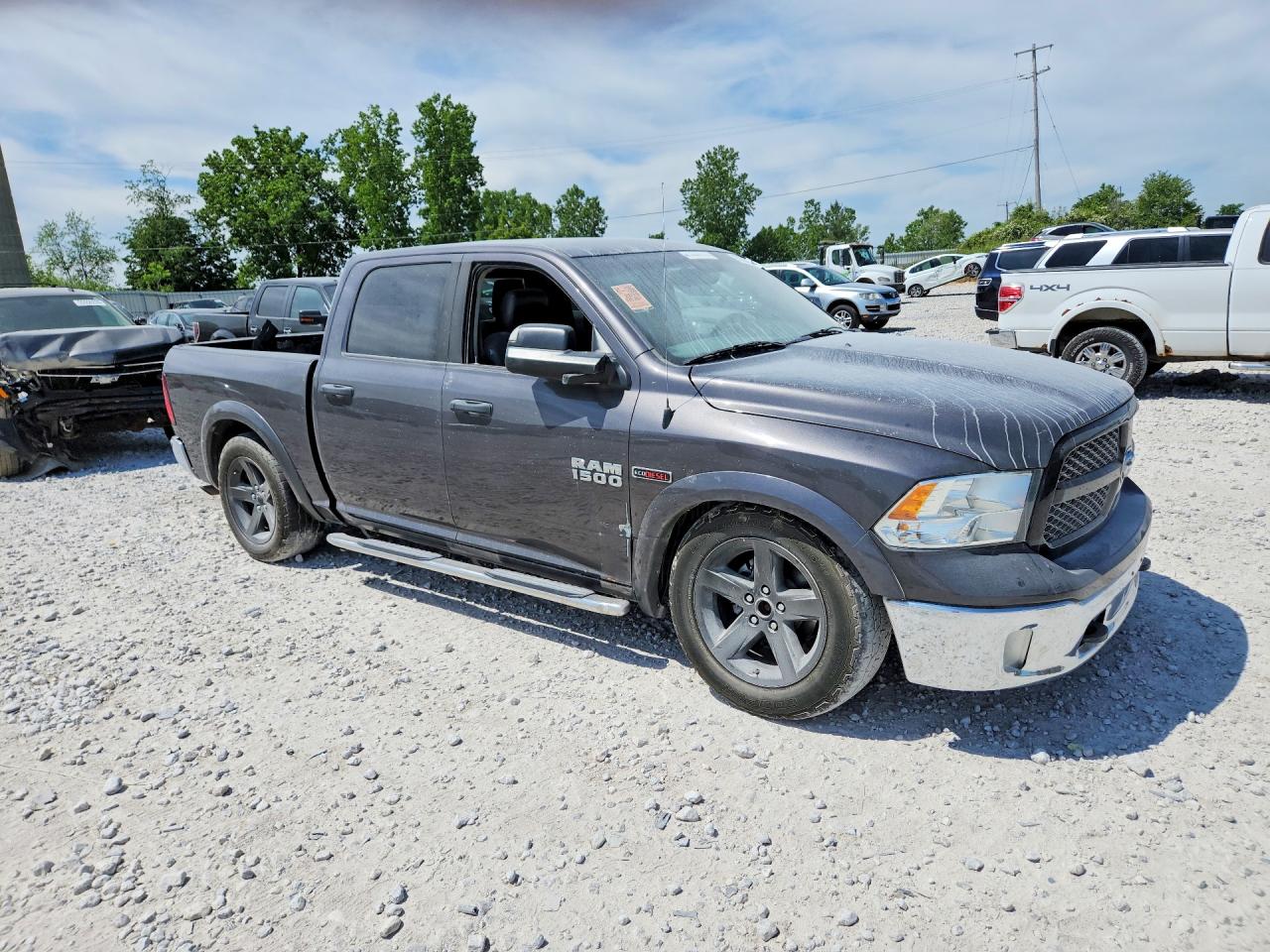 2015 RAM 1500 SLT — снимка 4