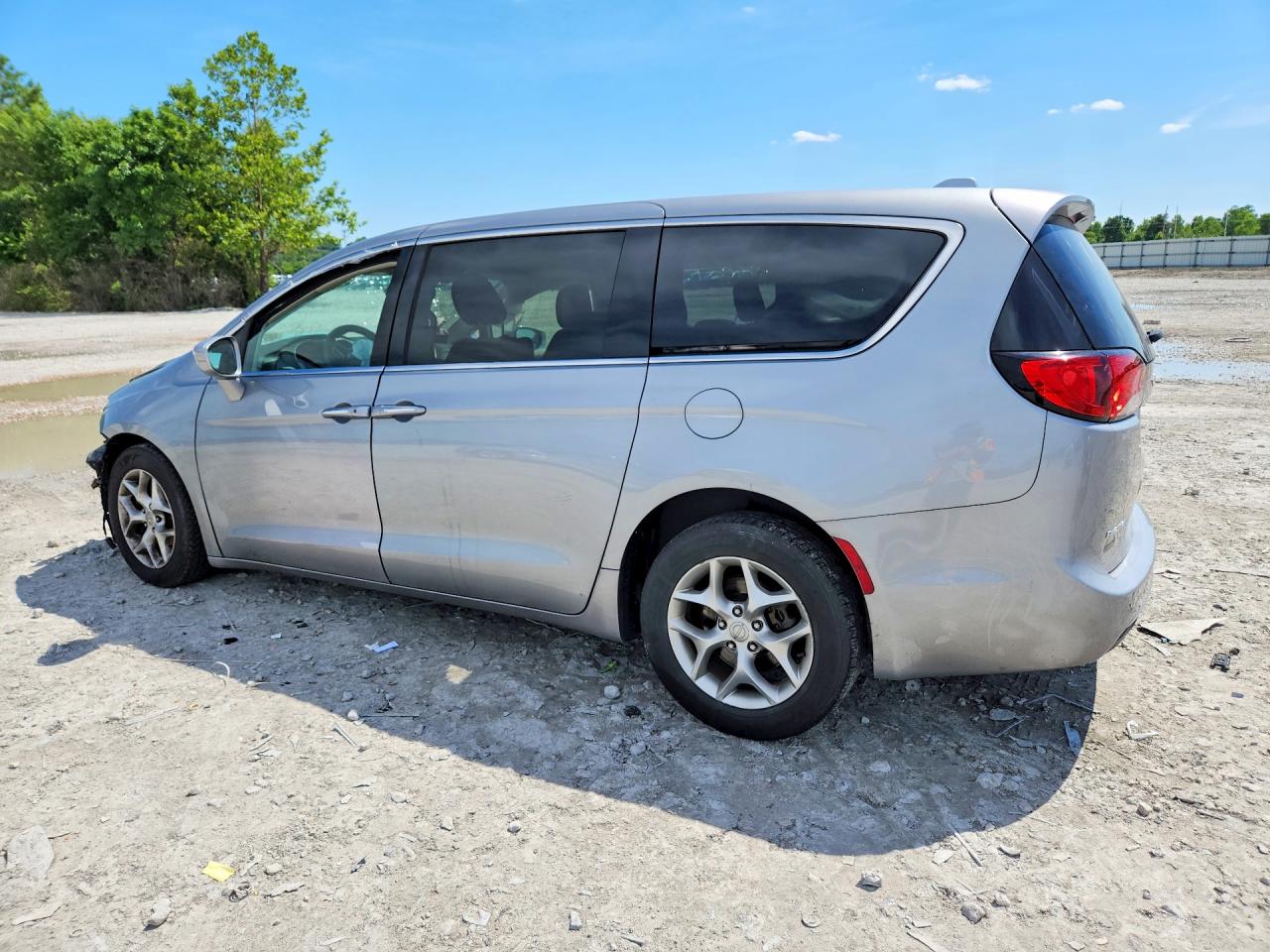 2018 CHRYSLER PACIFICA TOURING PLUS — снимка 2