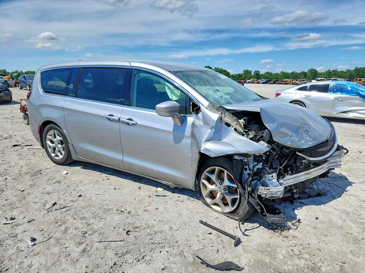 2018 CHRYSLER PACIFICA TOURING PLUS — снимка 4
