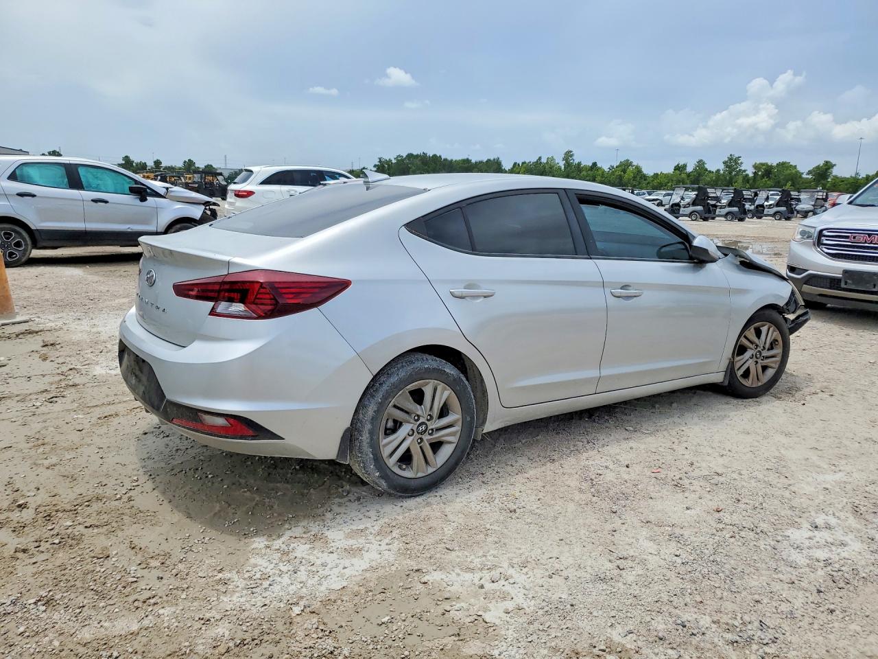 2020 HYUNDAI ELANTRA SEL — снимка 3