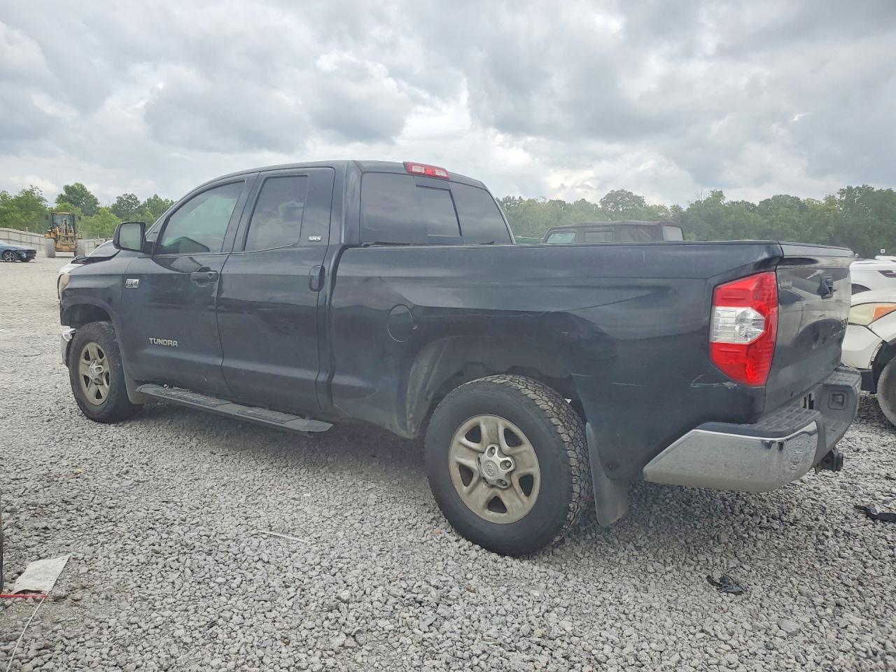 2018 TOYOTA TUNDRA SR5 — снимка 2