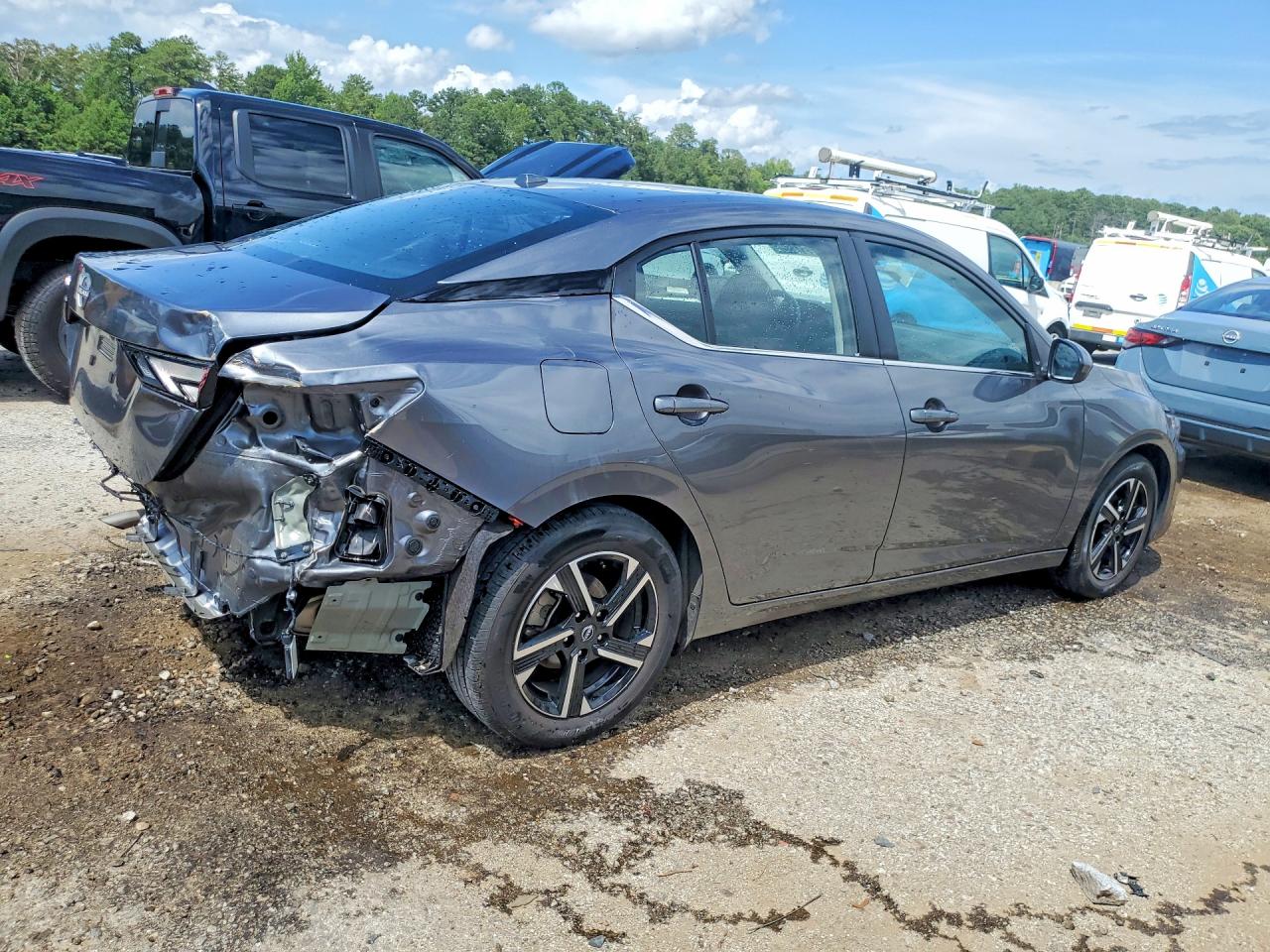 2025 NISSAN SENTRA SV — снимка 3