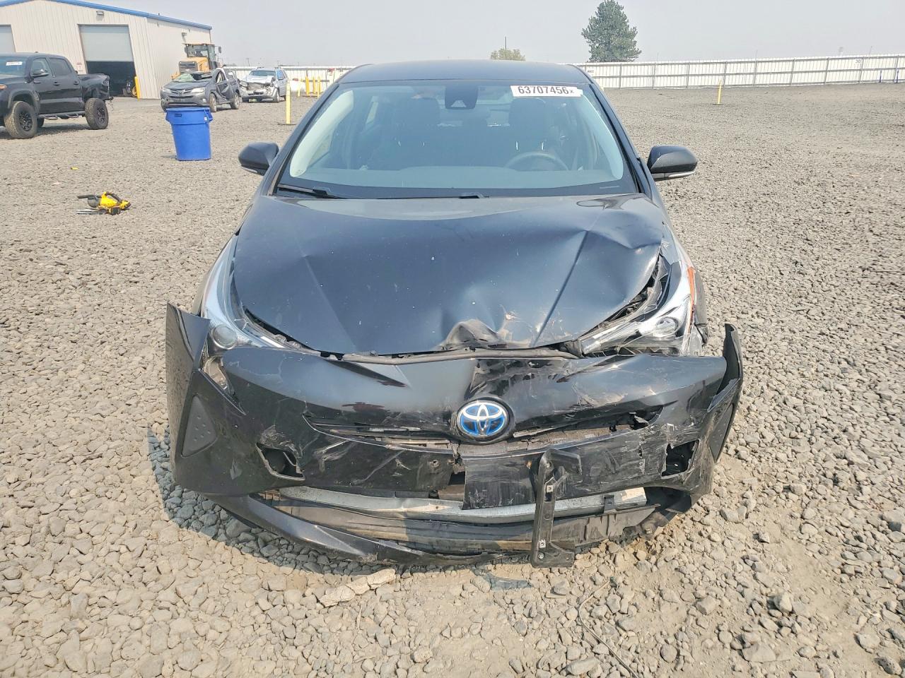 2017 TOYOTA PRIUS TWO — снимка 5