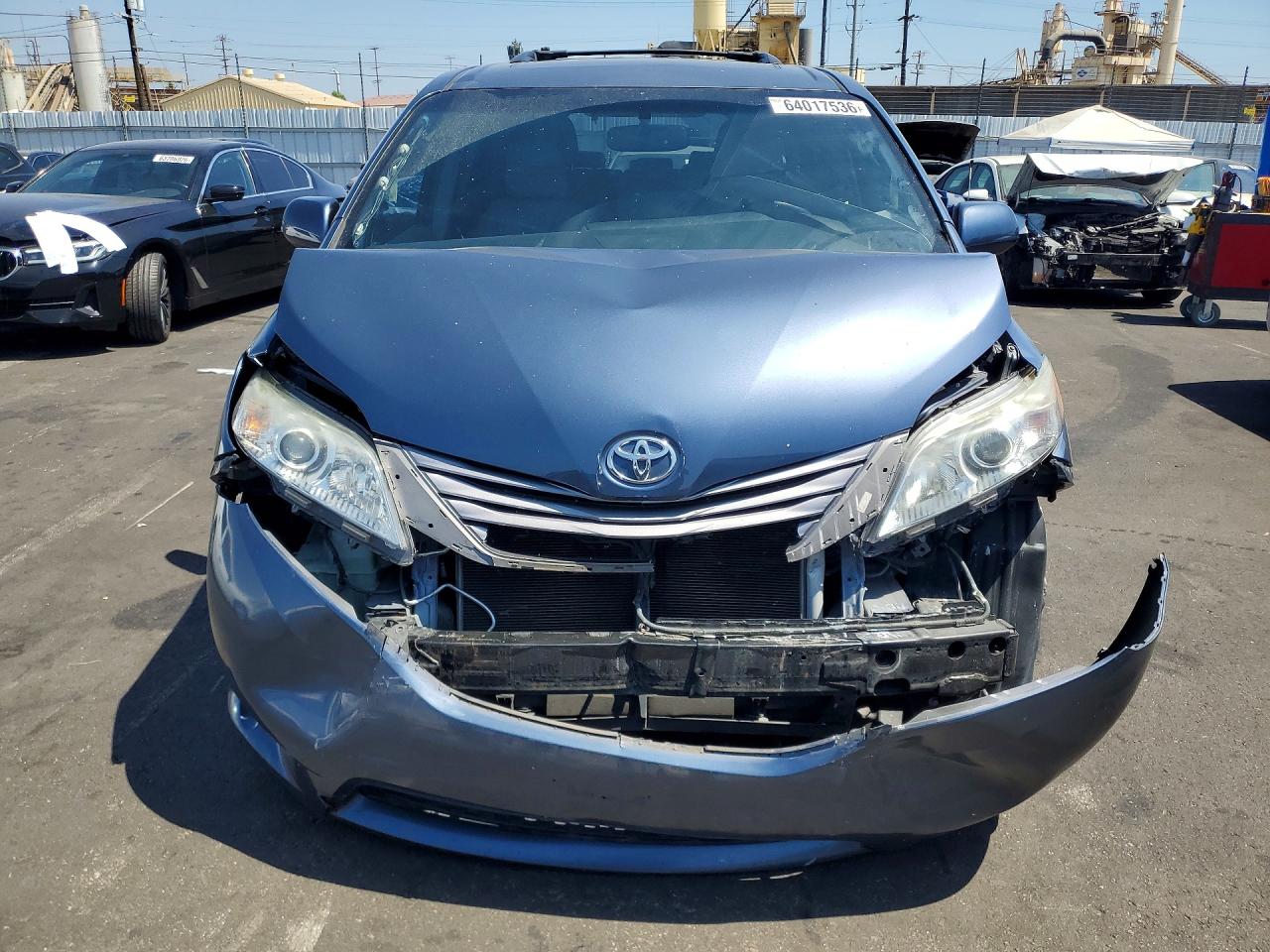 2015 TOYOTA SIENNA XLE 8-PASSENGER — снимка 5