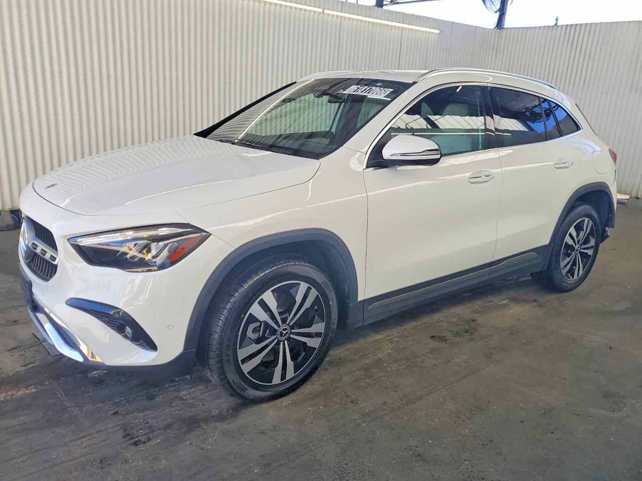 2025 MERCEDES-BENZ GLA 250