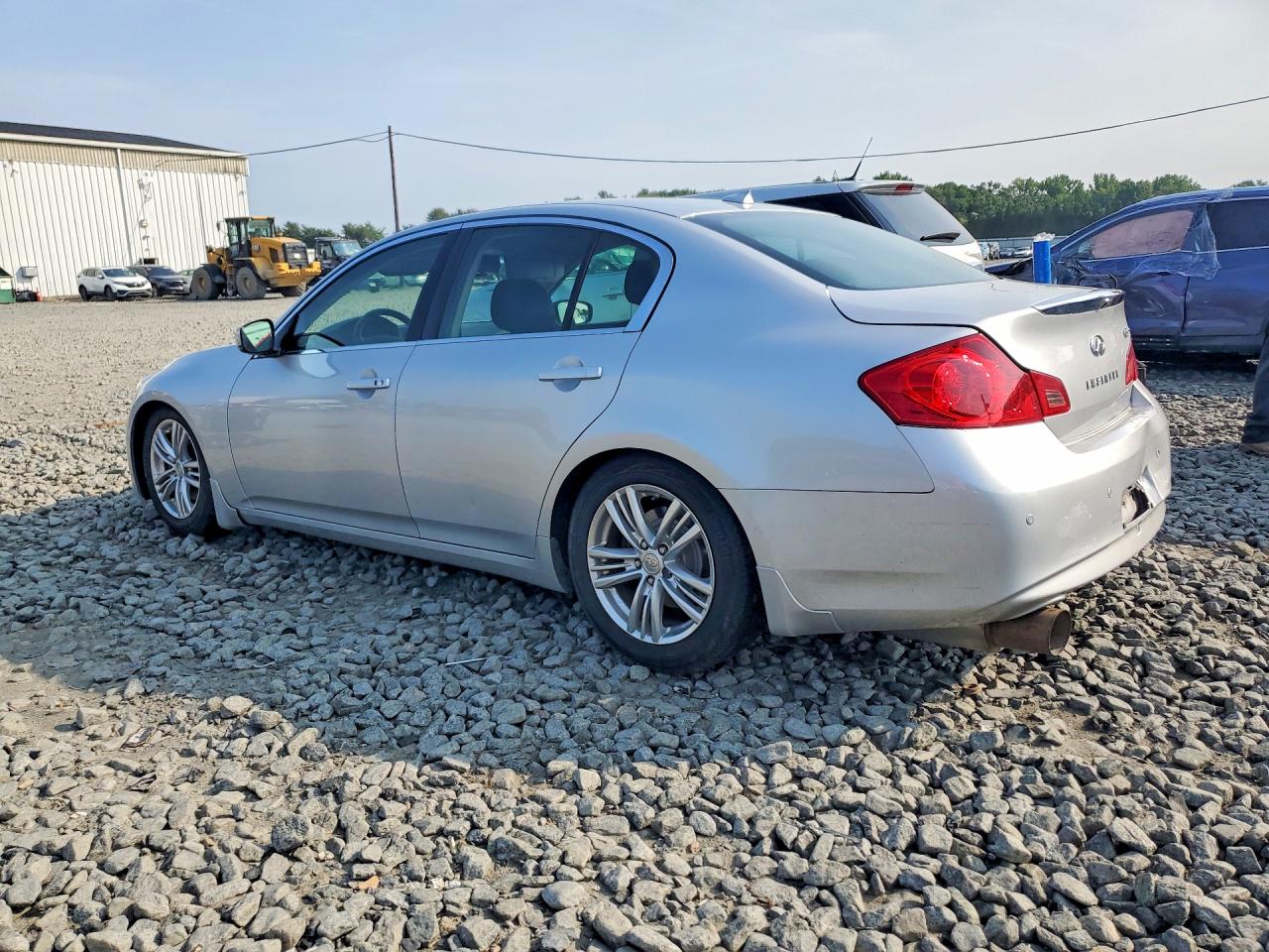 2013 INFINITI G37 SEDAN X — снимка 2
