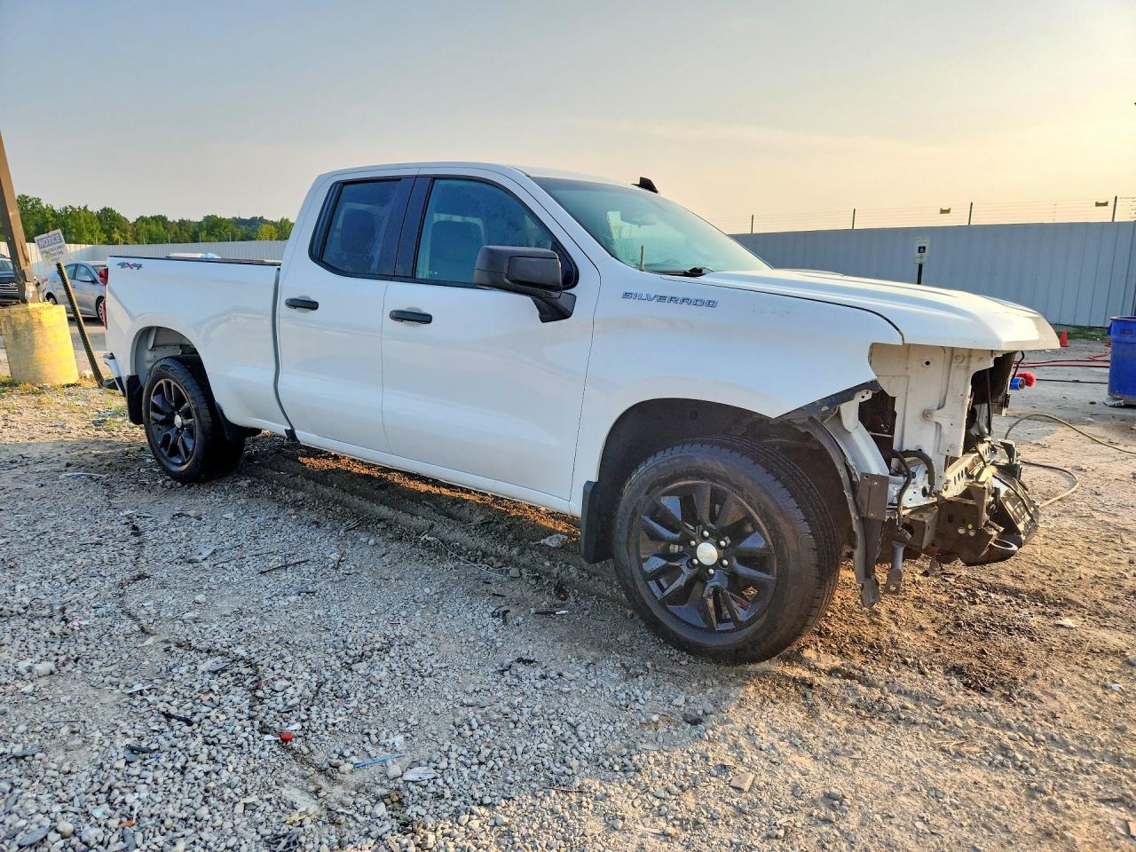 2020 CHEVROLET SILVERADO K1500 CUSTOM — снимка 4