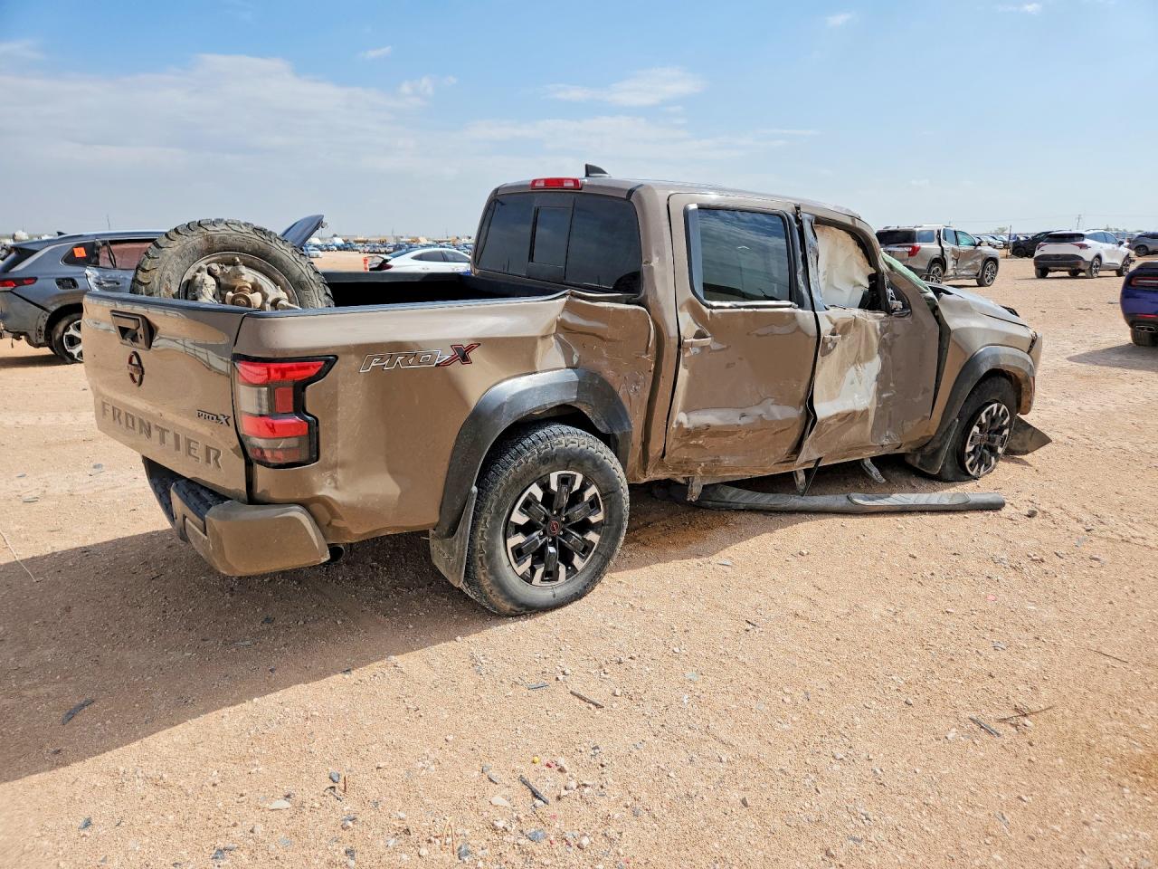 2022 NISSAN FRONTIER PRO-X — снимка 3