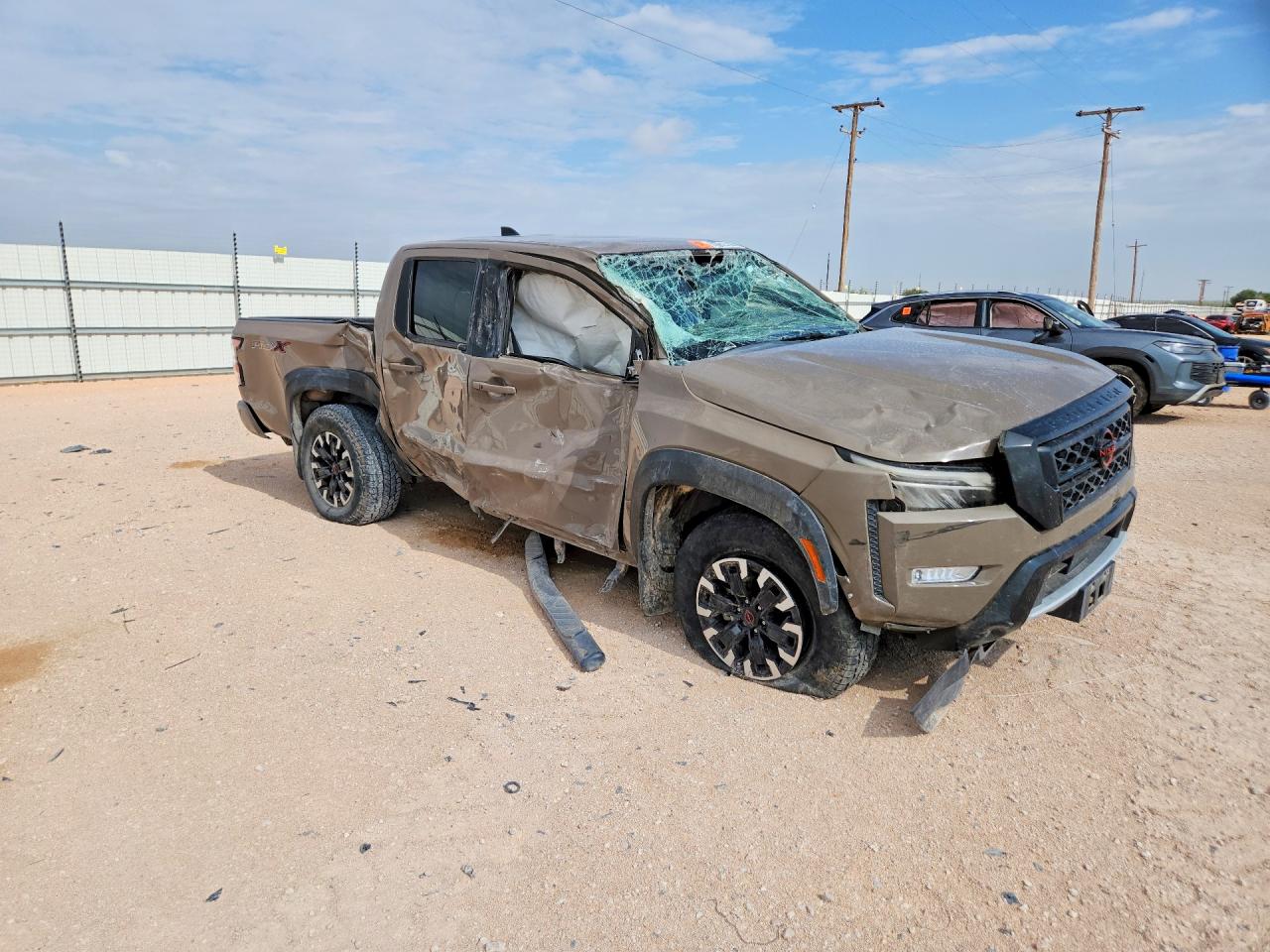 2022 NISSAN FRONTIER PRO-X — снимка 4