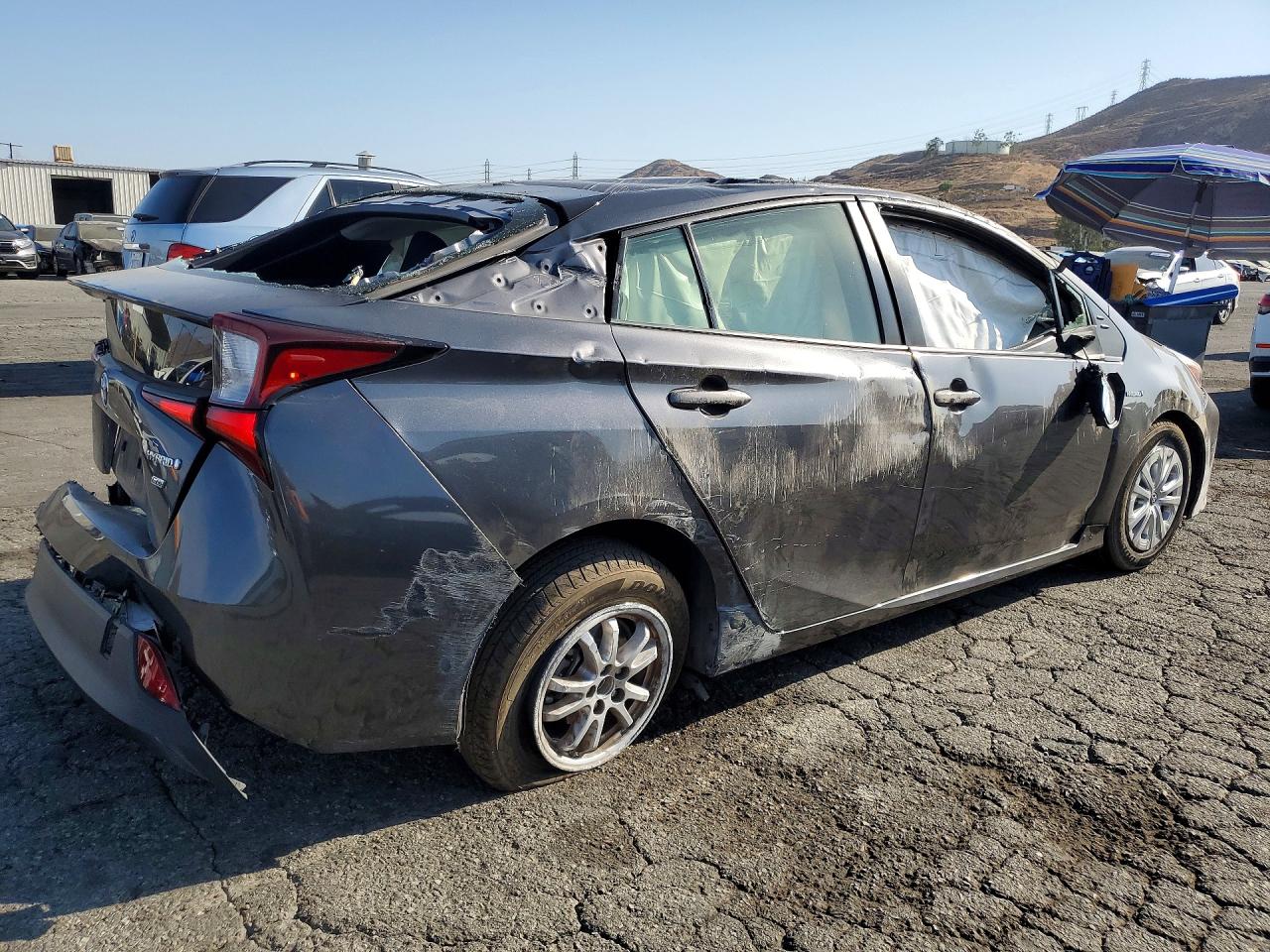 2021 TOYOTA PRIUS L ECO — снимка 3