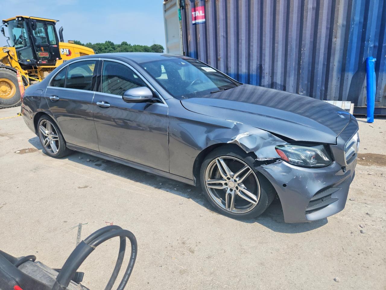 2017 MERCEDES-BENZ E 300 4MATIC — снимка 4