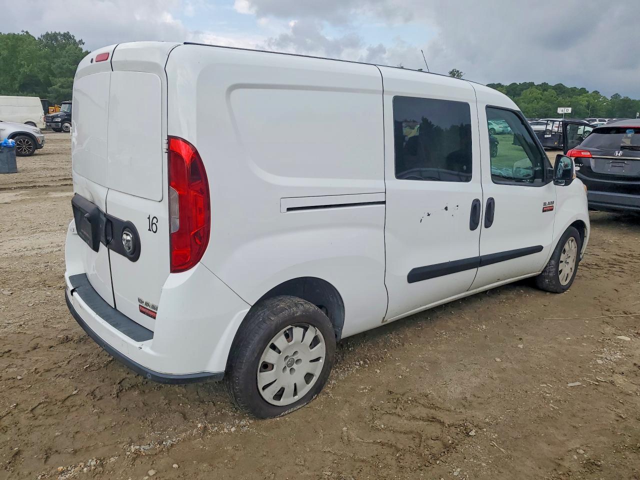 2017 RAM PROMASTER CITY SLT — снимка 3