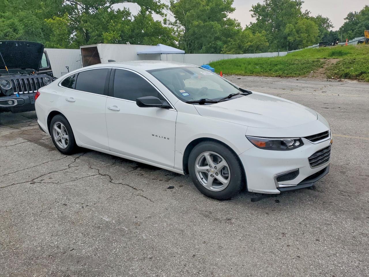 2017 CHEVROLET MALIBU LS — снимка 4