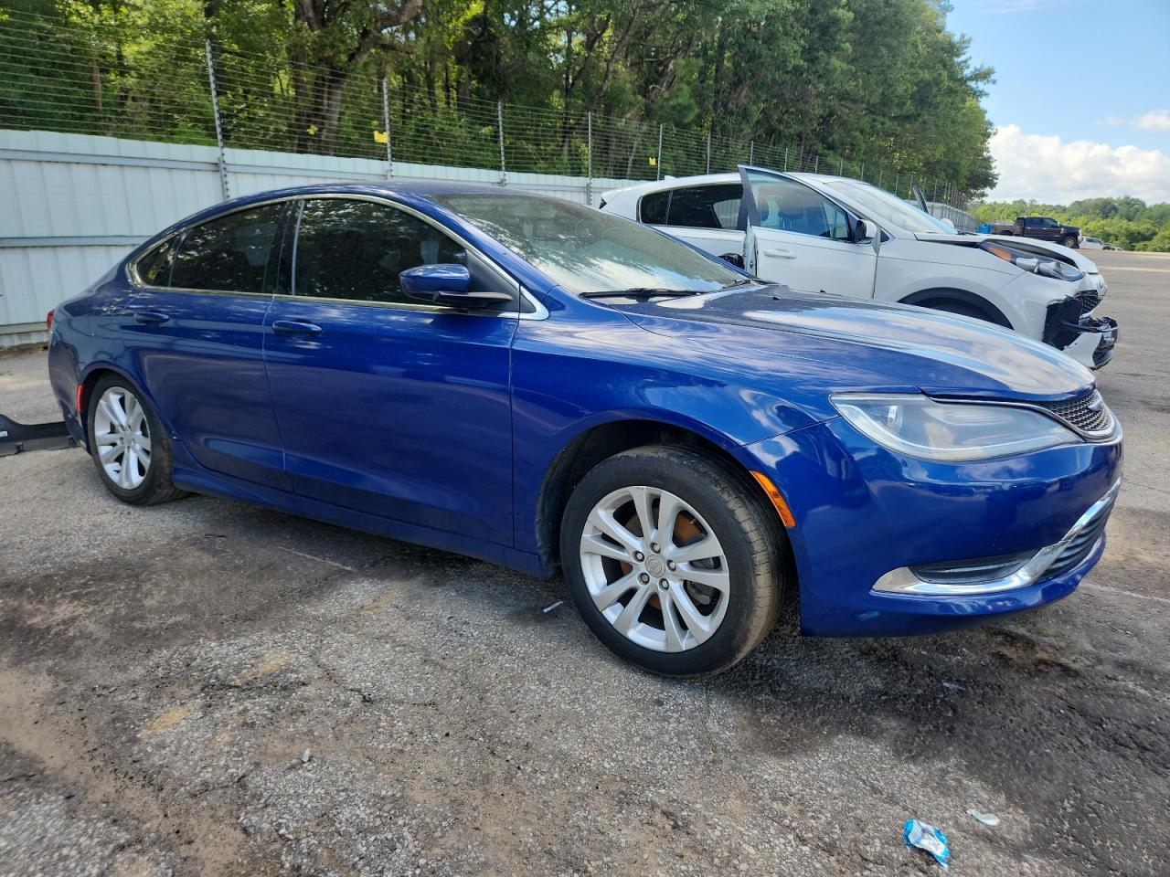 2015 CHRYSLER 200 LIMITED — снимка 4