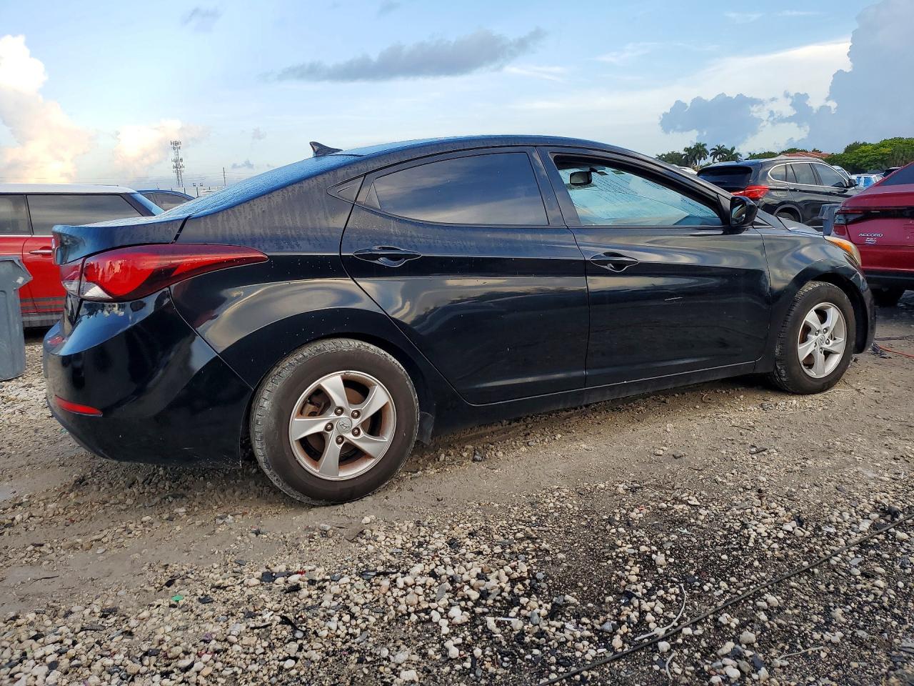 2015 HYUNDAI ELANTRA SE — снимка 3