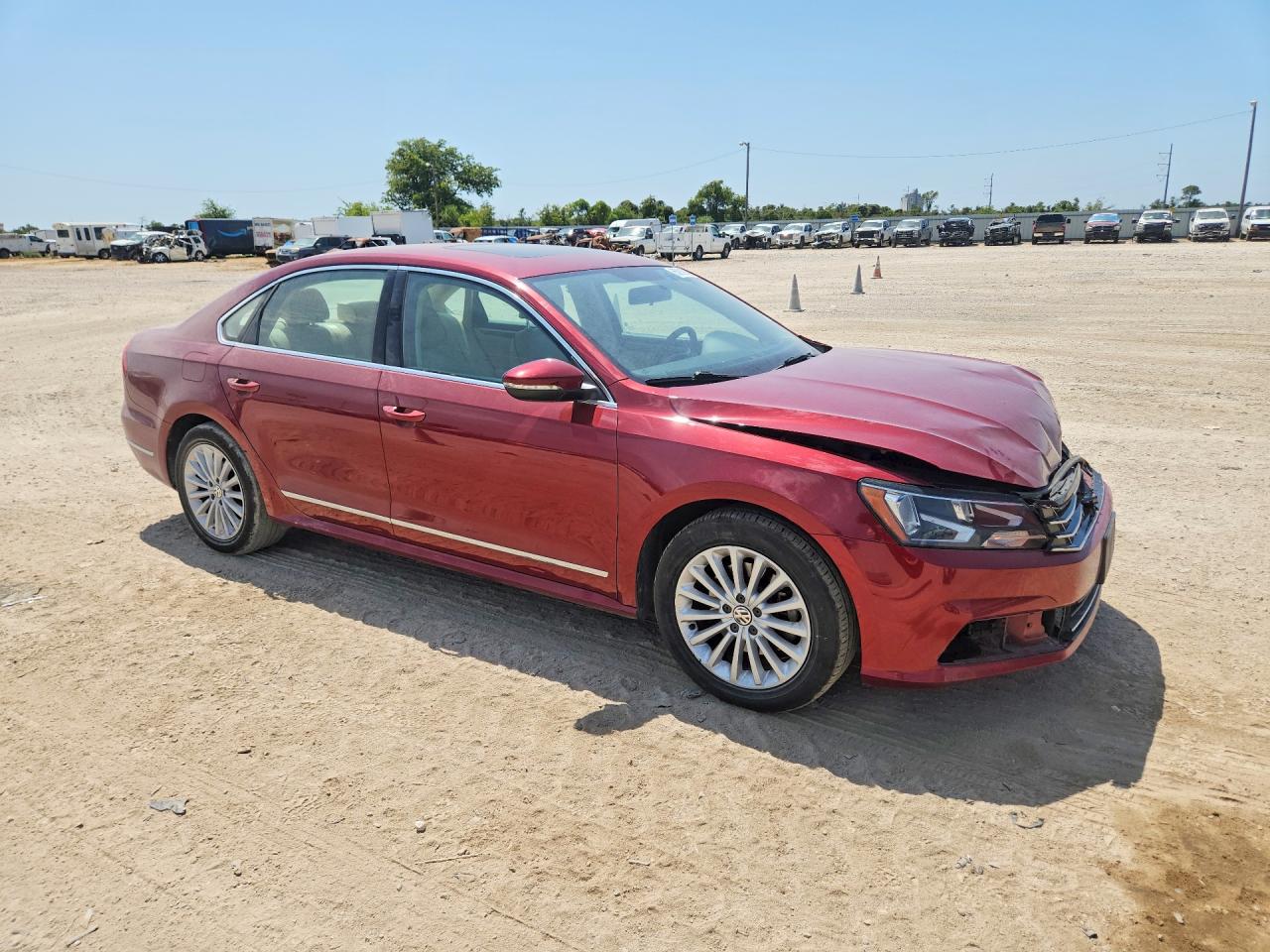 2017 VOLKSWAGEN PASSAT SE — снимка 4