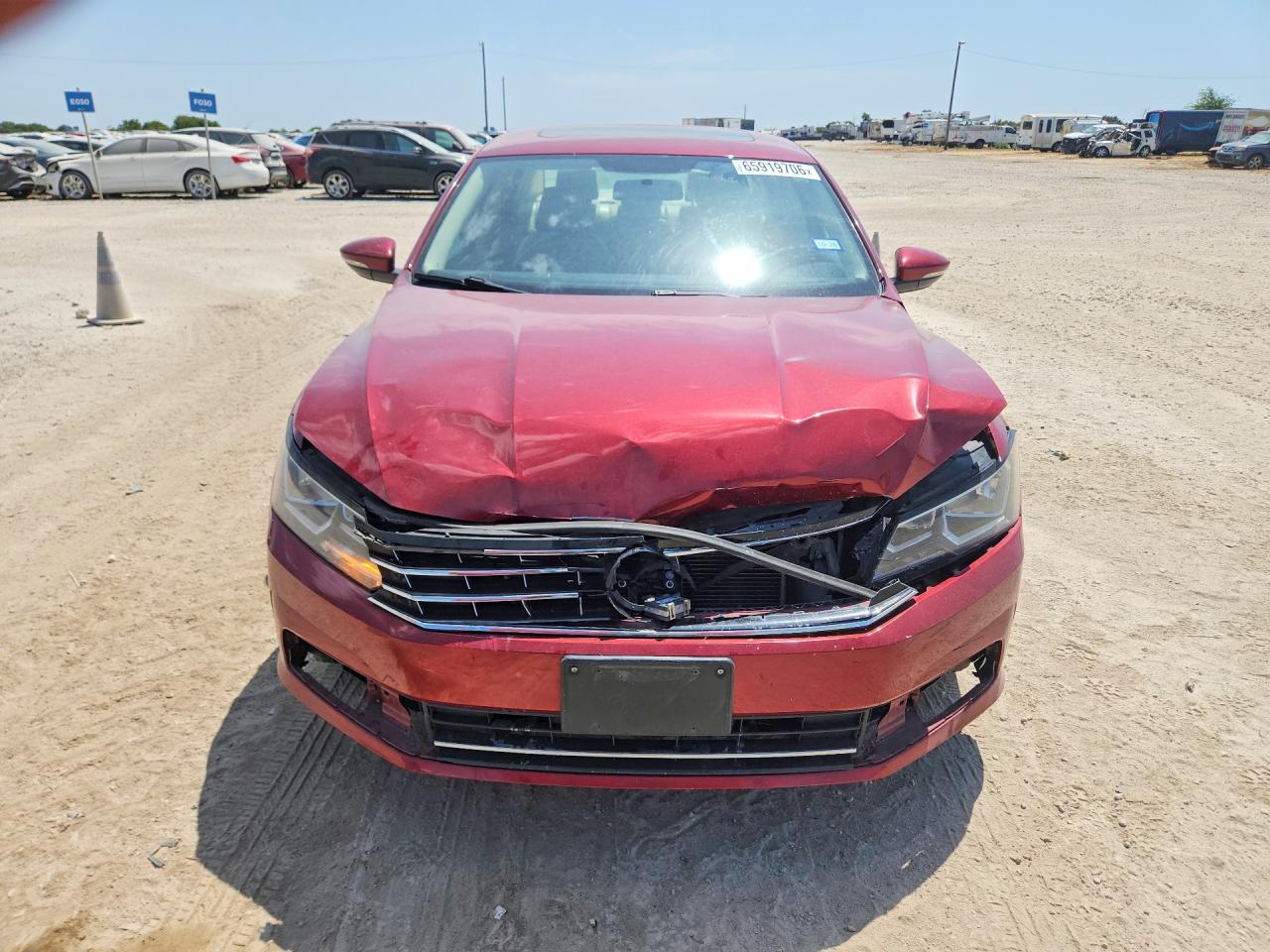 2017 VOLKSWAGEN PASSAT SE — снимка 5