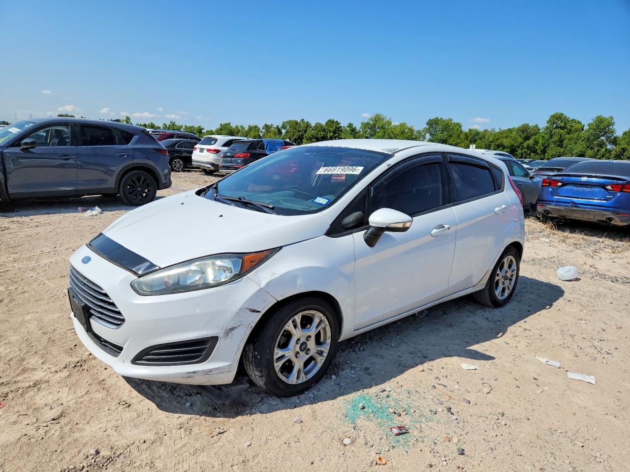 2015 FORD FIESTA SE