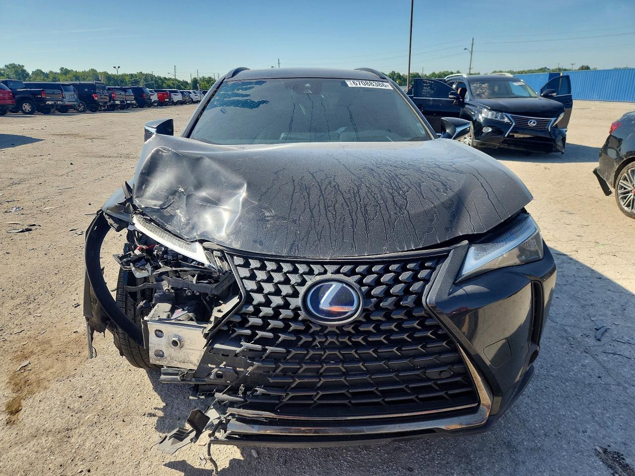 2021 LEXUS UX 250H — photo 5
