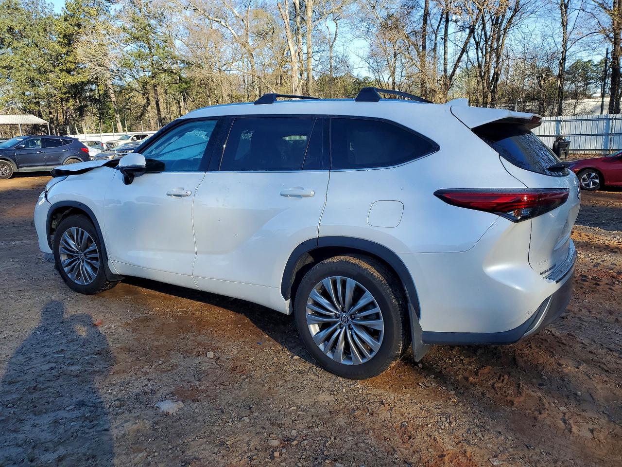 2021 TOYOTA HIGHLANDER PLATINUM — снимка 2