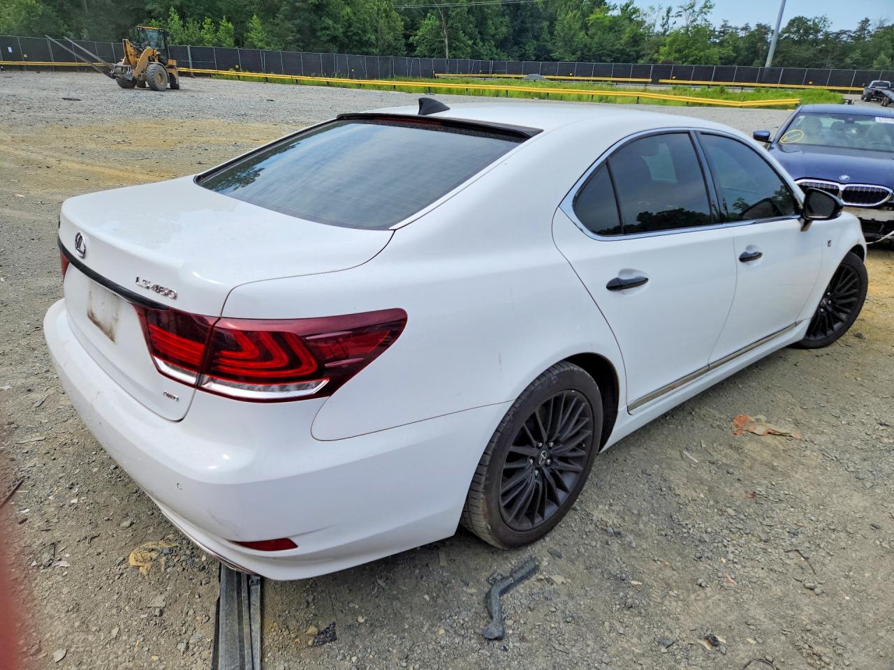2015 LEXUS LS 460 — снимка 3