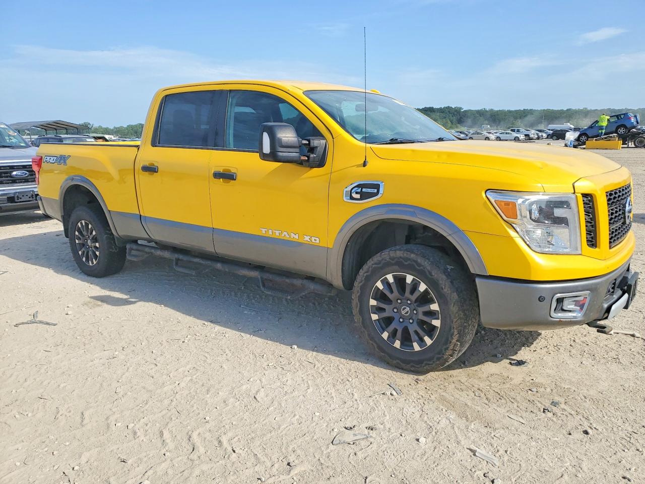 2017 NISSAN TITAN XD PRO-4X — снимка 4