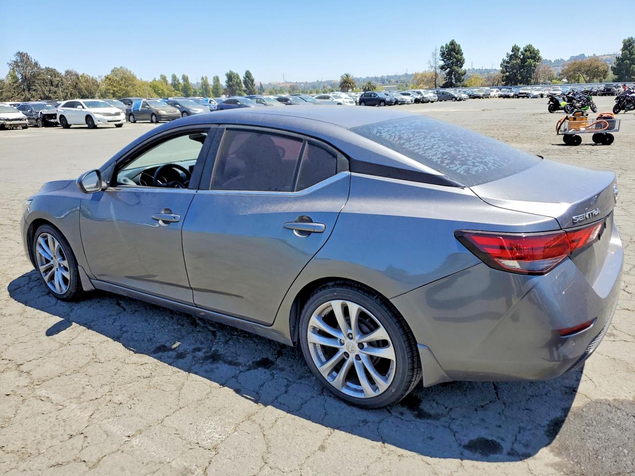 2021 NISSAN SENTRA S — снимка 2