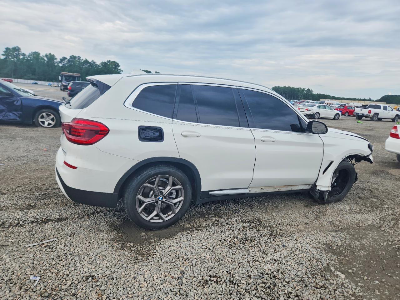2021 BMW X3 SDRIVE30I — снимка 3