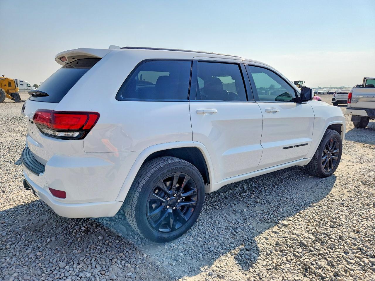 2020 JEEP GRAND CHEROKEE LAREDO — снимка 3