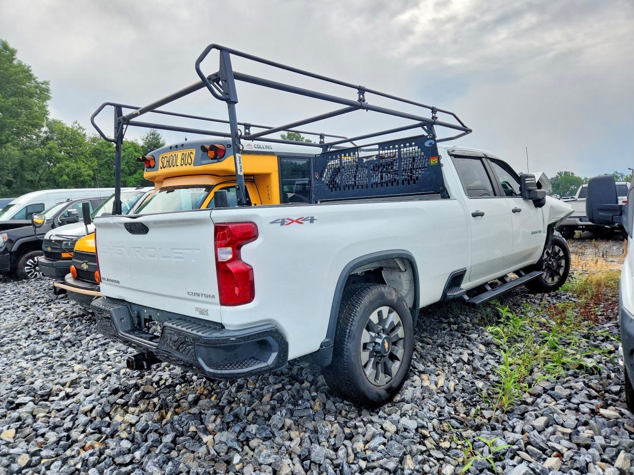 2021 CHEVROLET SILVERADO K2500 CUSTOM — снимка 3