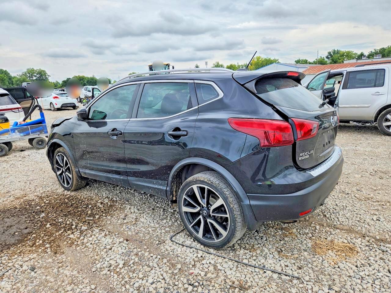 2018 NISSAN ROGUE SPORT SL — снимка 2