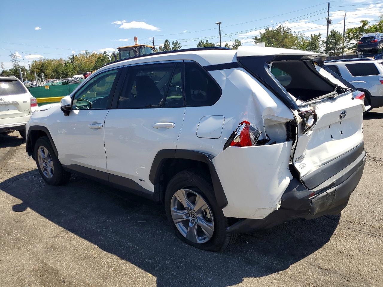 2022 TOYOTA RAV4 XLE — снимка 2