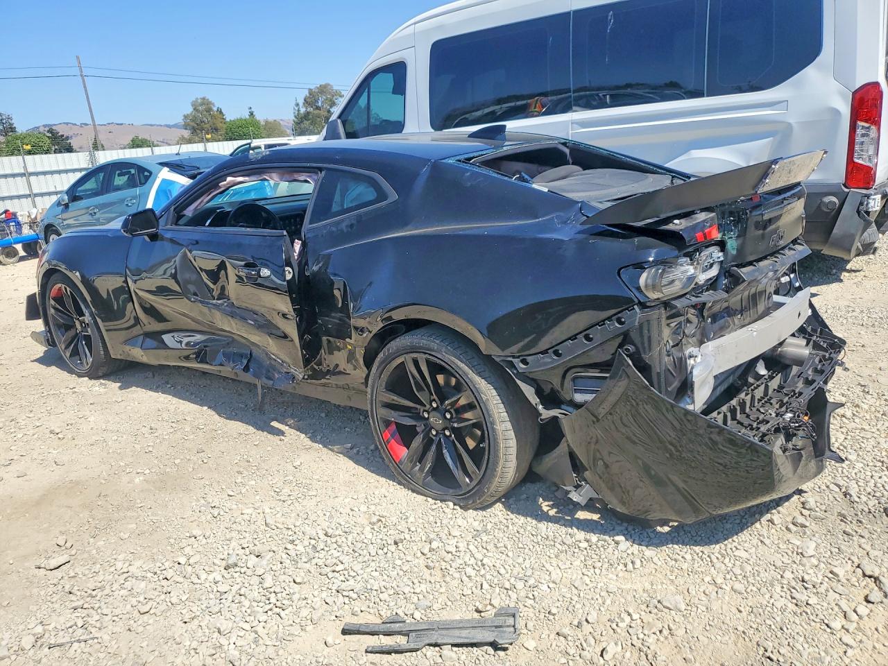 2021 CHEVROLET CAMARO LZ — снимка 2