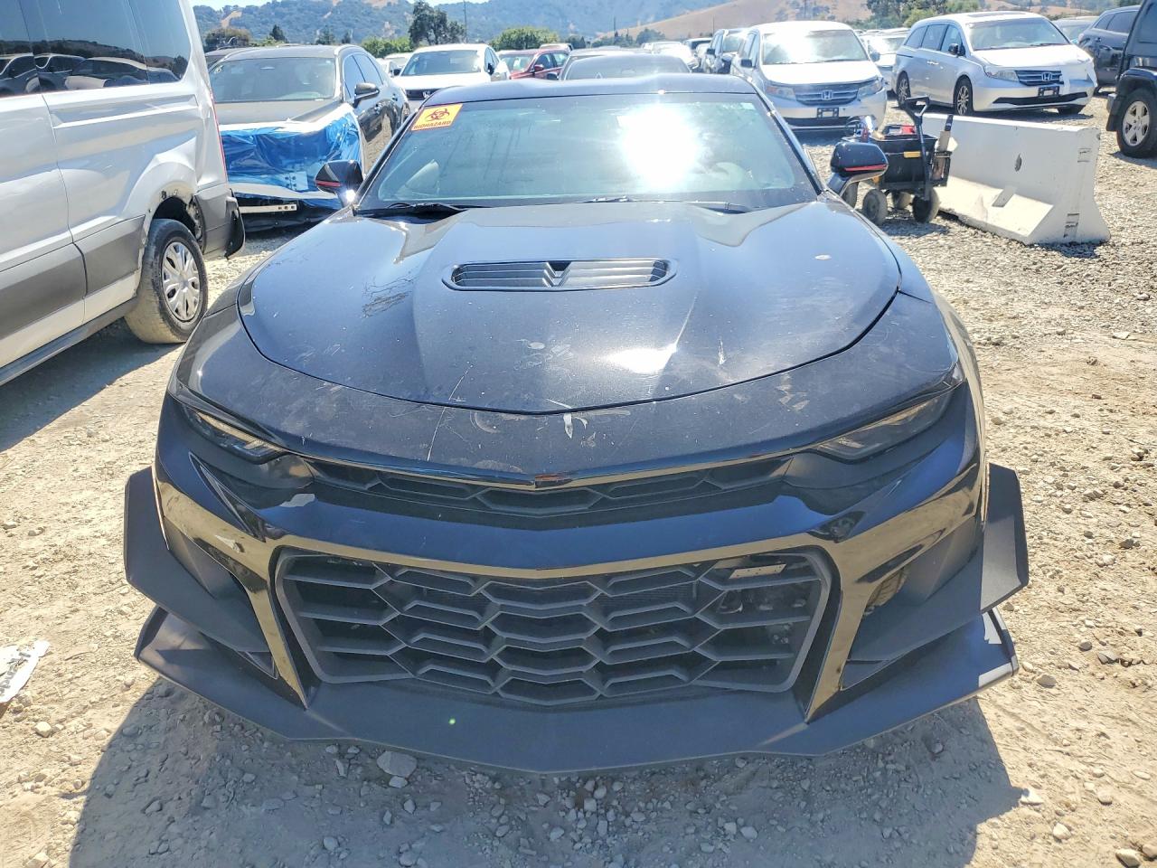 2021 CHEVROLET CAMARO LZ — снимка 5
