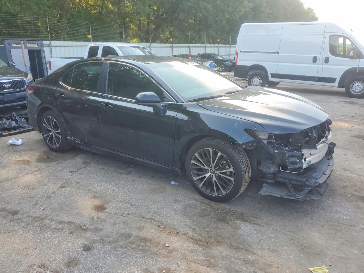 2019 TOYOTA CAMRY SE — снимка 4