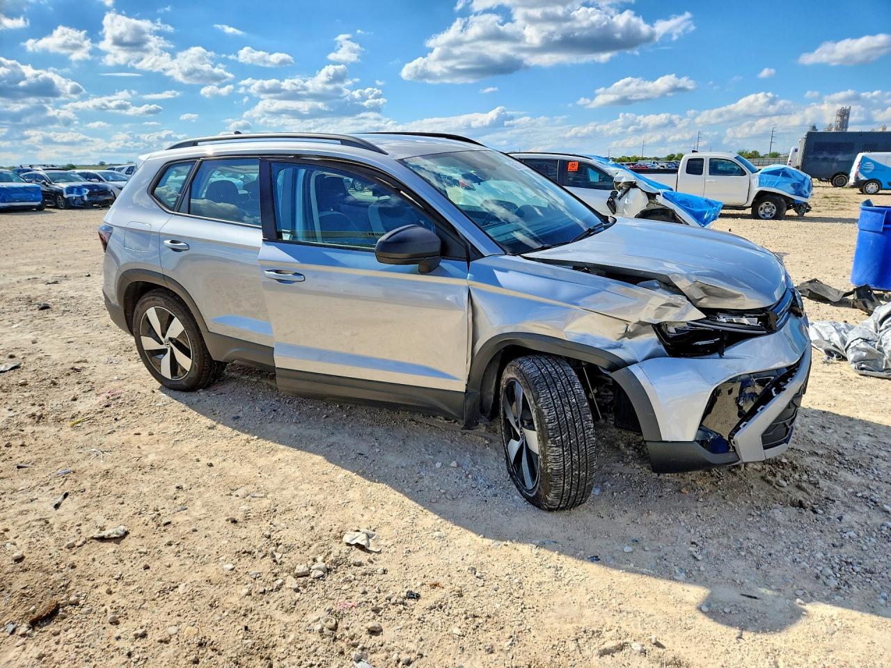 2026 VOLKSWAGEN TAOS S — снимка 4