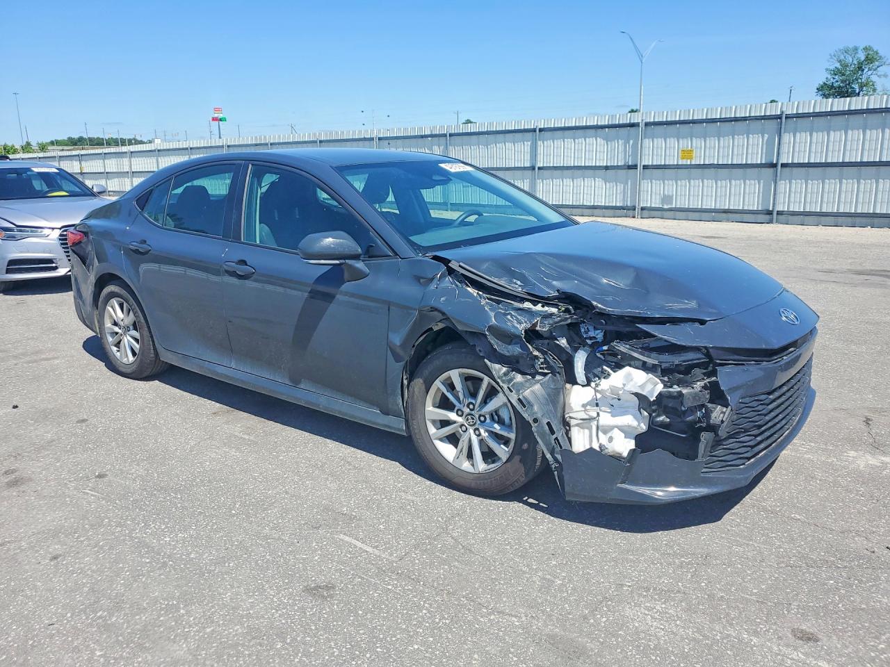 2025 TOYOTA CAMRY LE — снимка 4