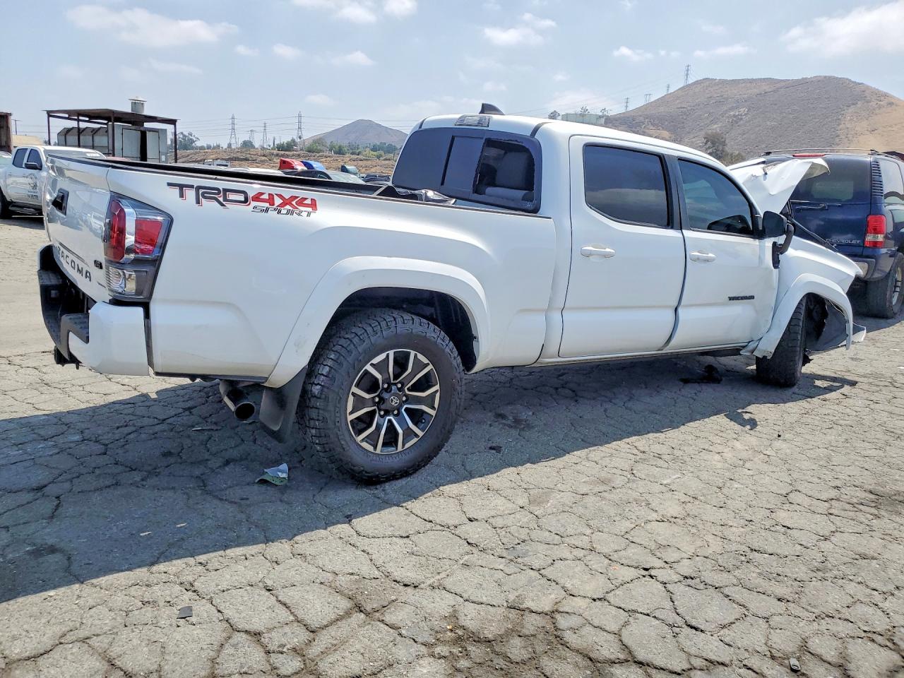 2023 TOYOTA TACOMA TRD SPORT — снимка 3