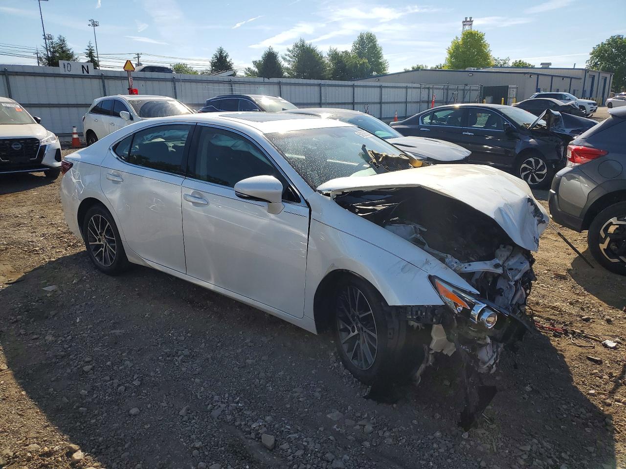 2016 LEXUS ES 350 — снимка 4