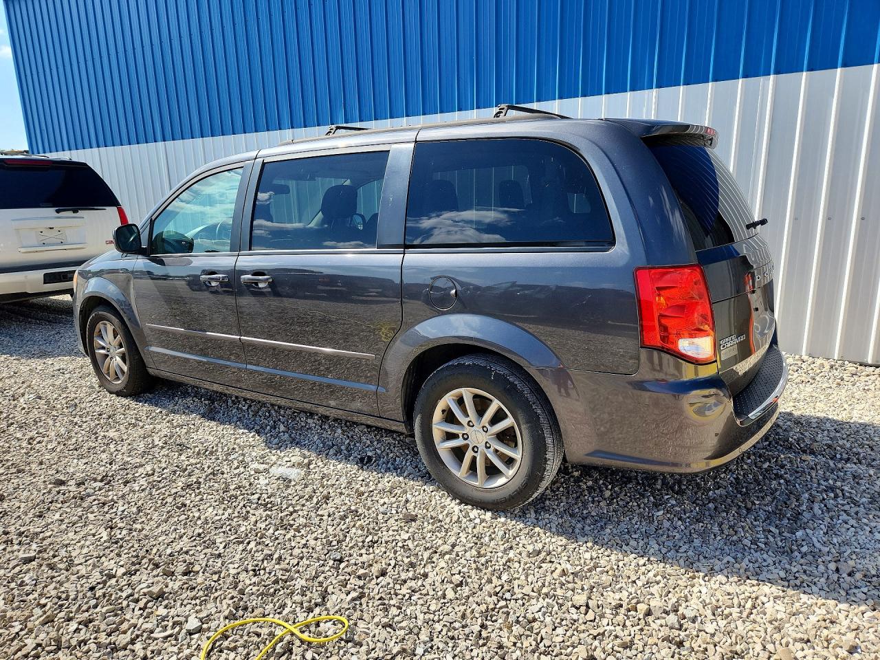 2016 DODGE GRAND CARAVAN SXT — снимка 2