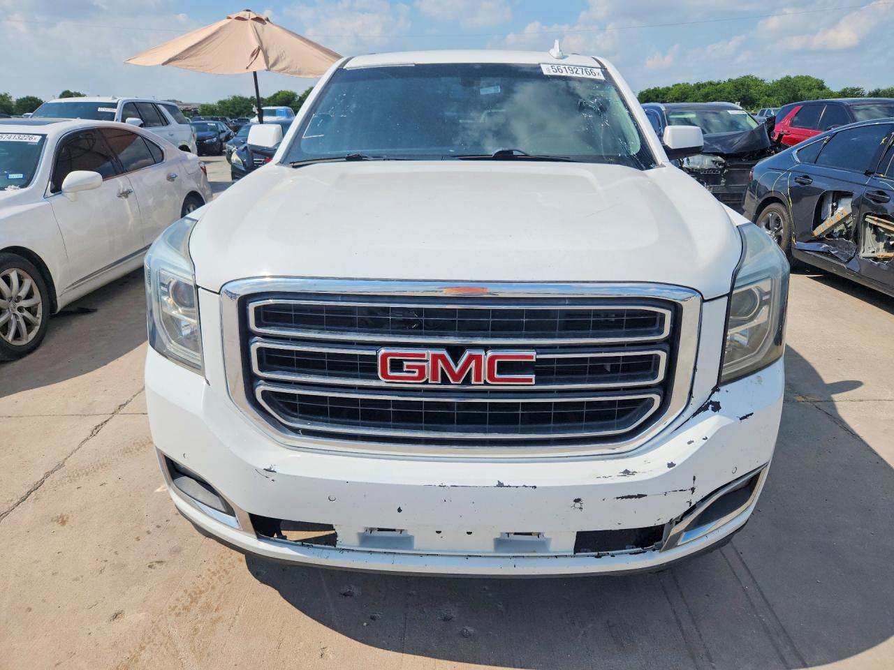2017 GMC YUKON XL C1500 SLE — снимка 5