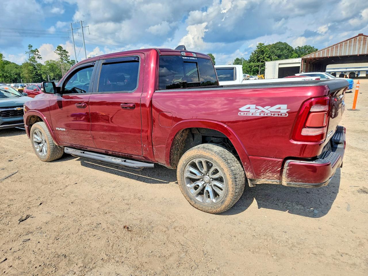 2020 RAM 1500 LARAMIE — снимка 2